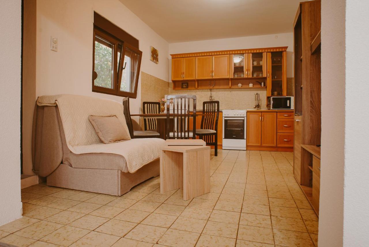 Azure Adriatic Apartment Kotor Ngoại thất bức ảnh